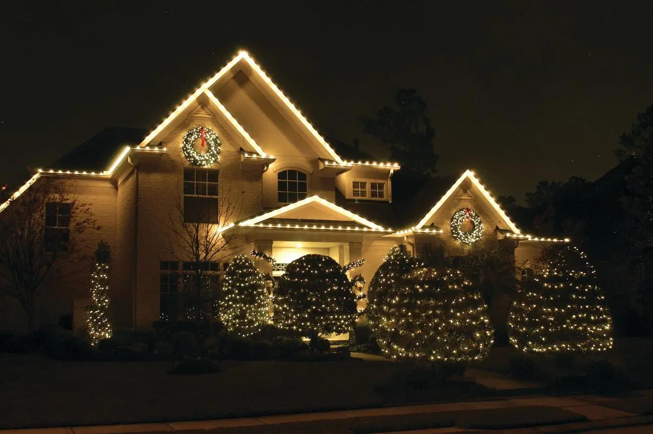 Holiday lighting guide for year-round decorating, permanent systems, and seasonal lighting ideas
